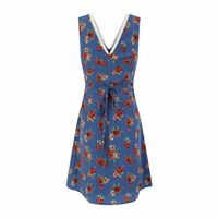 Casual holiday style floral V-neck tie waist dress - Thumbnail 3