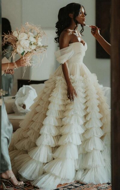 Elegant Ball Gown Tiered Beach Boho Wedding Dress Bridal Gown Wedding Gown