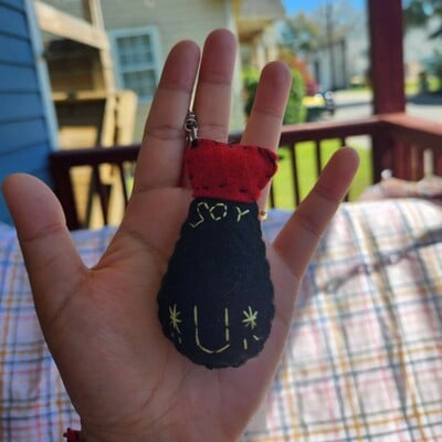 Felt soy sauce keychain 