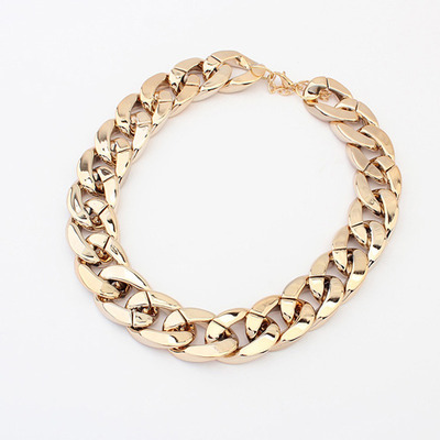 Womens thick chain collar necklace