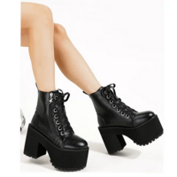 Black Round Toe Chunky Heel Ankle Boots - Thumbnail 2