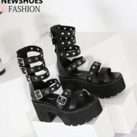 Women's Black High Heel Rivet Sandals - Thumbnail 2
