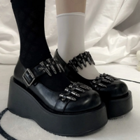 Black Thick Sole Bullet Rivet Pumps - Thumbnail 1