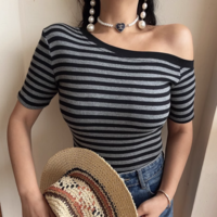 Off-the-shoulder asymmetric tight top striped short-sleeved T-shirt - Thumbnail 3