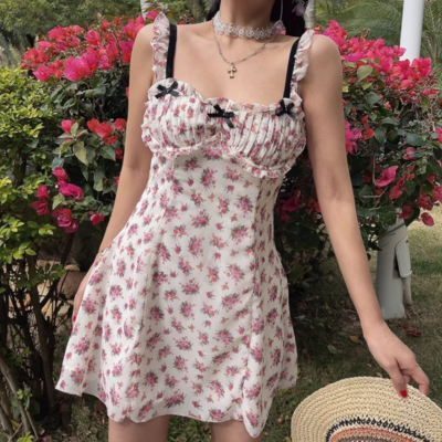 Romantic pink printed sexy ruffled suspender dress