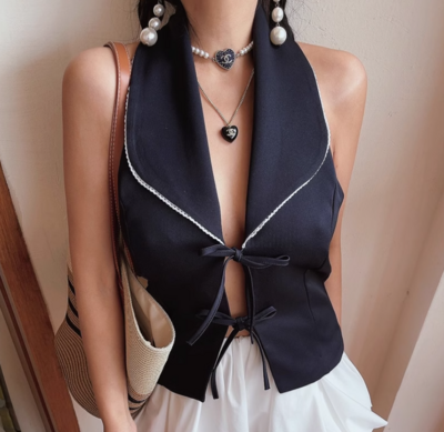 Fashionable Bowknot Paneled Halter Neck Top