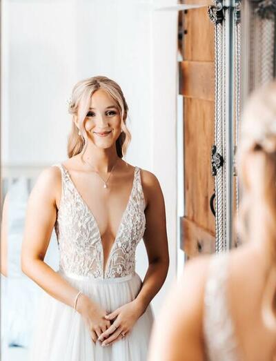 A-line Sexy Lace Bodice Open Back Wedding Dress Bridal Gown Wedding Gown