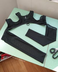 High Frequency Shrug - Black - Thumbnail 5