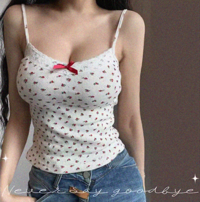 Floral lace suspenders