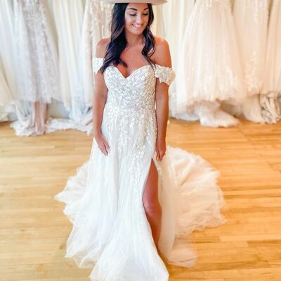 Simple sheath off the shoulder lace wedding dress bridal gown wedding gown