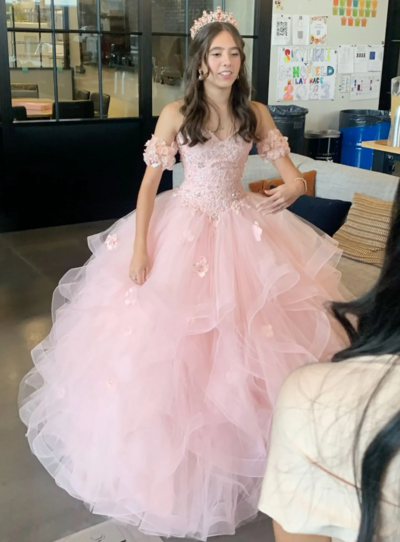 Sweetheart Pink Ball Gown Quinceanera Dress Sweet 16 Dress With Lace