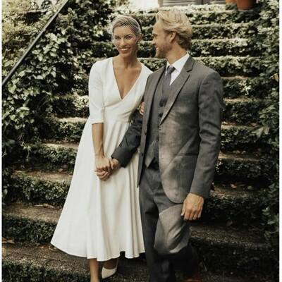 Simple a line tea-length wedding dress bridal gown wedding gown