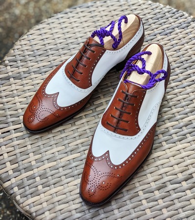 Handmade Men Brown White Calf Leather Wingtip Oxford Lace up Dress Shoes