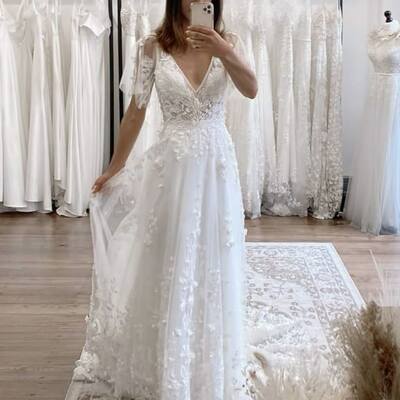 Simple a line lace appliques wedding dress bridal gown wedding gown