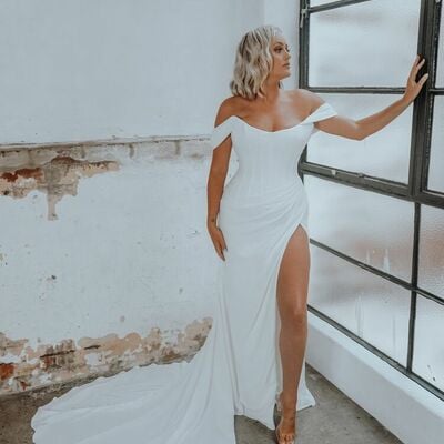 Simple sheath off the shoulder beach boho wedding dress bridal gown wedding gown