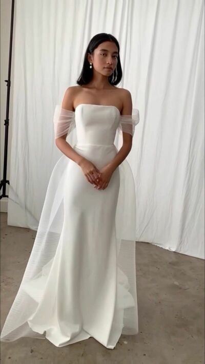 Simple Sheath Off the Shoulder Wedding Dress Bridal Gown Wedding Gown