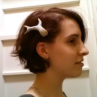 Mini Antler Hair Clips - Thumbnail 2