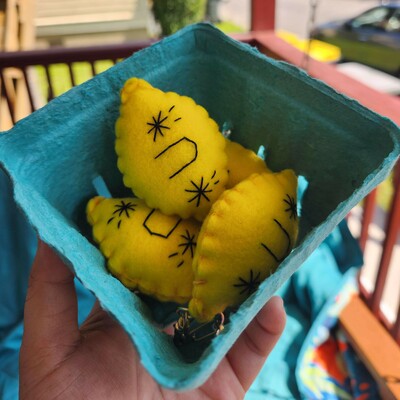 Felt Lemon keychain