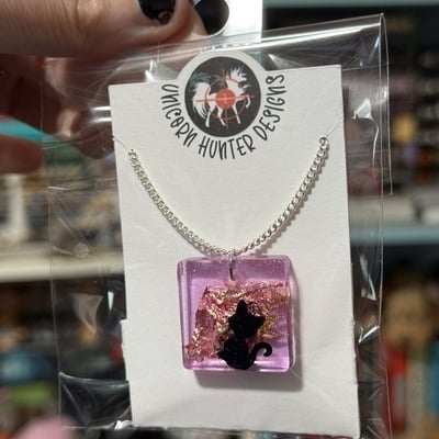 Cat necklace purple