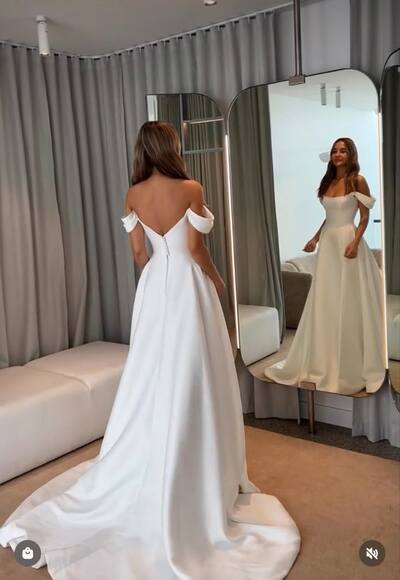 Simple A Line Off the Shoulder Beach Boho Wedding Dress Bridal Gown Wedding Gown