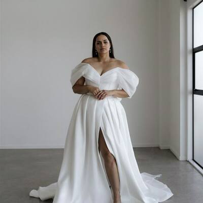 Plus size  a line off the shoulder beach boho wedding dress bridal gown wedding gown