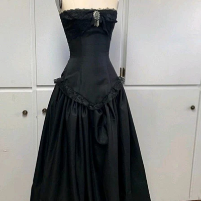 Vintage black strapless long evening dresses  - Thumbnail 1