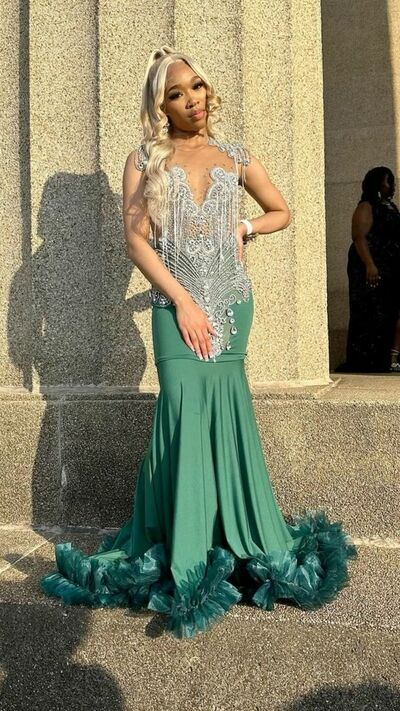 African Girls Sheath Green Beading Crystals Prom Dress Formal Evening Dresses