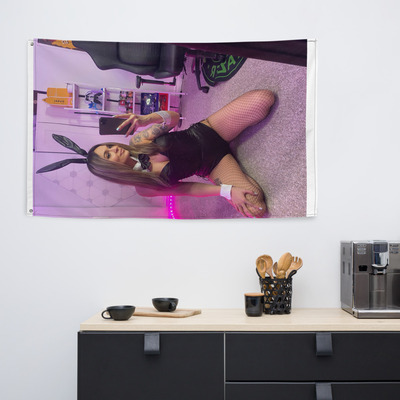 Flag - roxy bunny