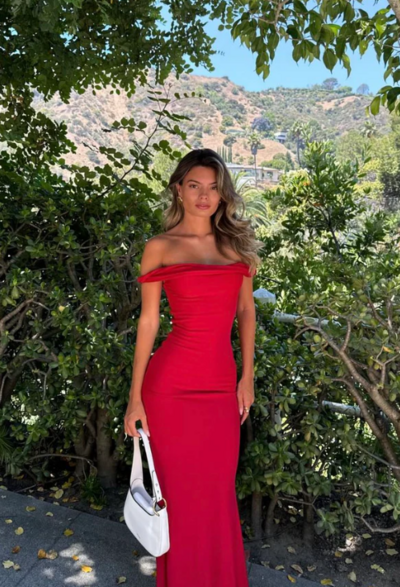 Vintage Off The Shoulder Sheath Red Satin Evening Dresses