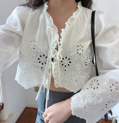 Fashionable simple and versatile hollow embroidery cotton top