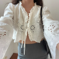 Fashionable simple and versatile hollow embroidery cotton top - Thumbnail 1