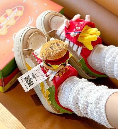 Trendy Fashion Hamburger Skater Shoes For Women