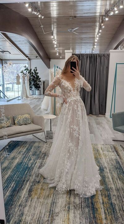  A-line Sexy Appliques Wedding Gown, Tulle Bridal Gown Wedding Dress