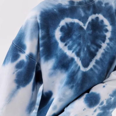 Tie dye heart pattern sweatshirt