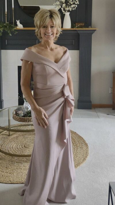 Elegant Sheath Off the Shoulder Mother of the Bride/Groom Dress Evening Formal Dress