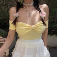 Off-the-shoulder pleated short bottoming T-shirt - Thumbnail 8