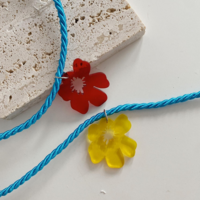 Colored Flower Chain Necklace - Thumbnail 3