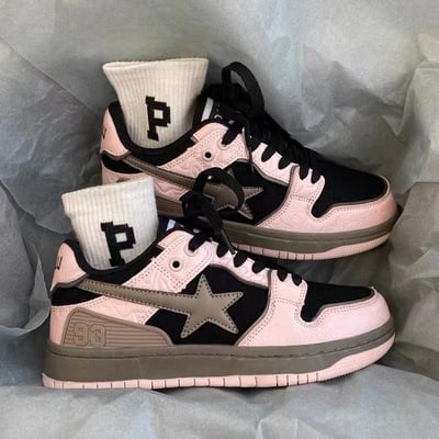 Classic Black Pink Star Casual Shoes