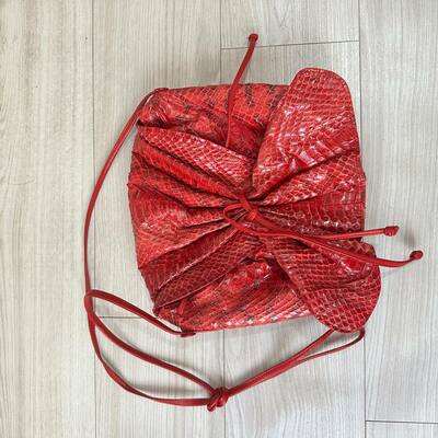  leather-trimmed snakeskin crossbody bag - Thumbnail 1