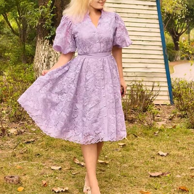 Fashionable luxury embroidered dress