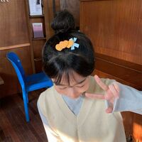 Cute Acrylic Biscuit Hair Clips - Thumbnail 6