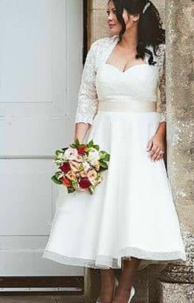 Plus Size Simple A Line Tea-length Lace Wedding Dress Bridal Gown Wedding Gown
