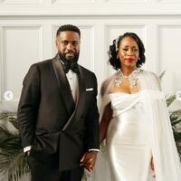 Elegant Mermaid Off the Shoulder African Girls Wedding Dress Bridal Gown Wedding Gown - Thumbnail 2