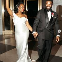 Elegant Mermaid Off the Shoulder African Girls Wedding Dress Bridal Gown Wedding Gown - Thumbnail 1