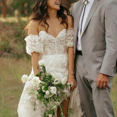 Elegant ball gown off the shoulder lace wedding dress bridal gown wedding gown