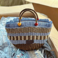 New style bucket bag gift picnic tassel wood beads decoration cute handmade woven straw bag #H336 - Thumbnail 3