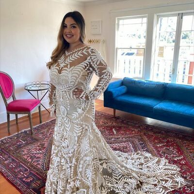 Plus size mermaid lace wedding dress bridal gown wedding gown