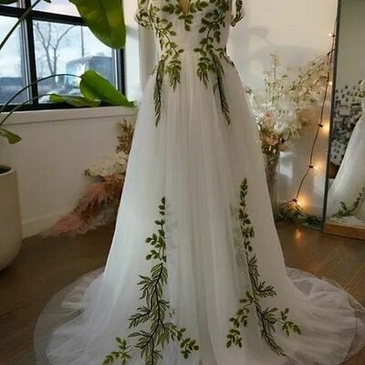 Simple a line green appliques beach wedding dress bridal gown wedding gown