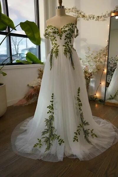 Simple A Line Green Appliques Beach Wedding Dress Bridal Gown Wedding Gown