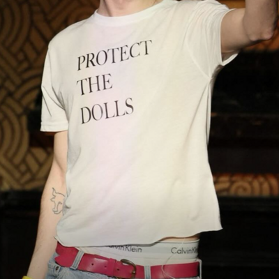 Free shipping-protect the dolls tee